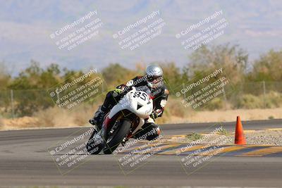 media/Nov-05-2022-SoCal Trackdays (Sat) [[f8d9b725ab]]/Turn 2 (1120am)/